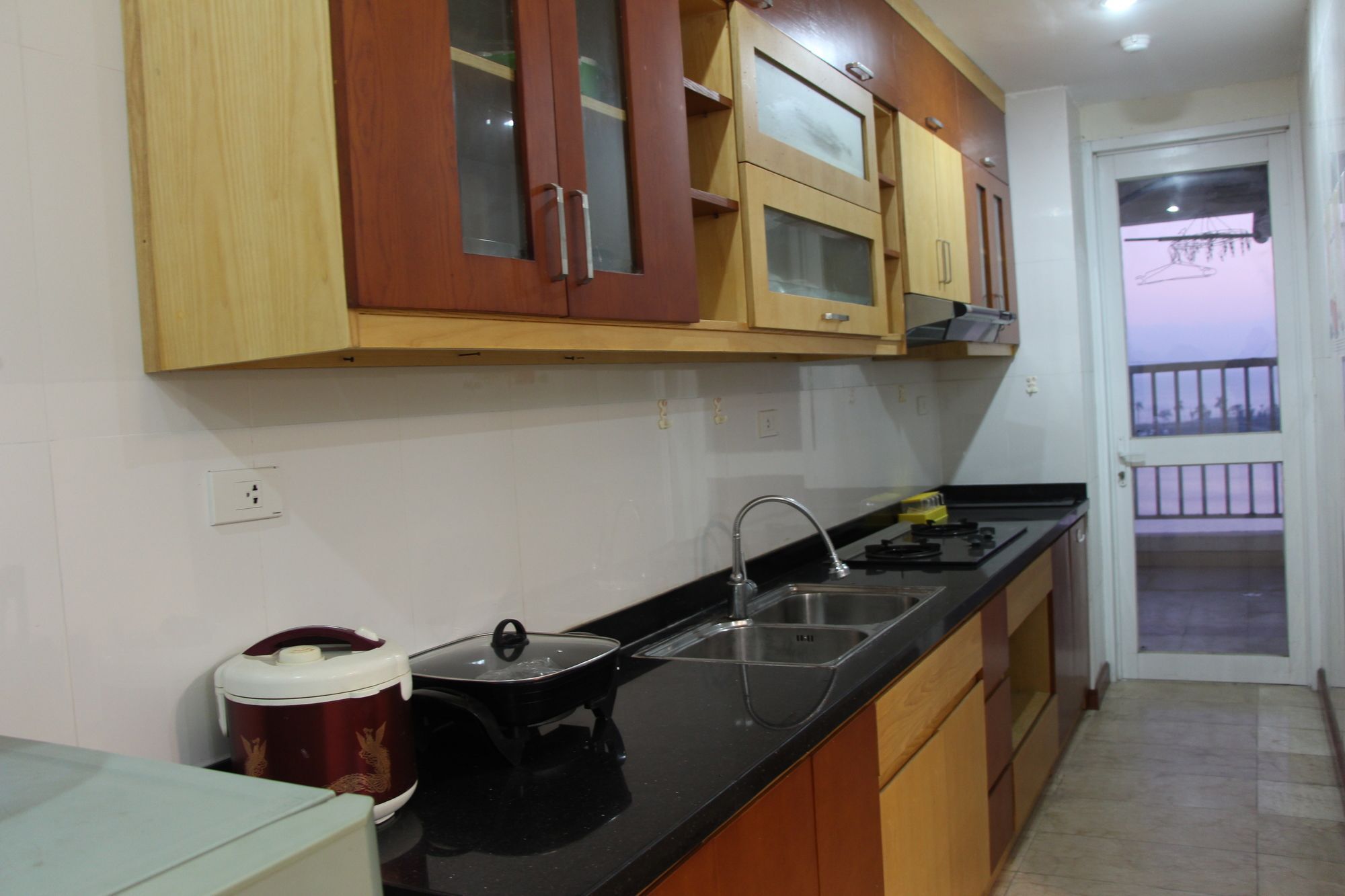 Le Jardin Homestay 下龍 外观 照片
